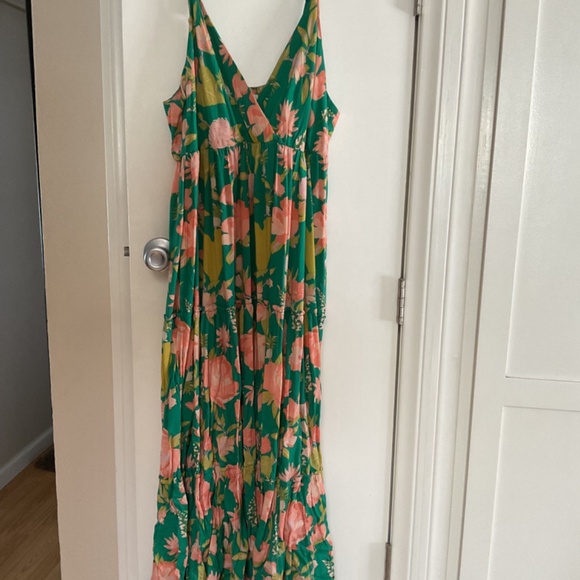 NWT Bright Colorful Natural Life Dress Size Extra Large Roomy and Comfy Ruffles - Picture 1 of 6